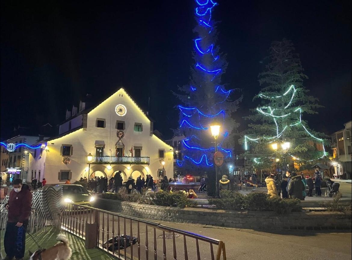 Biescas Suites Dış mekan fotoğraf